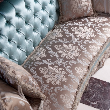 Malvina capitonne sofa