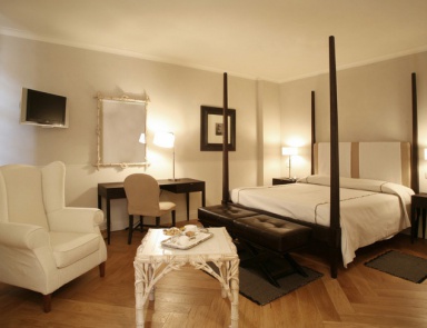 Bedroom set for hotel room, Glamour, Onlywood