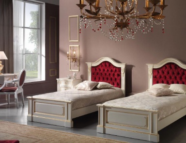 Set for bedroom decoration in lacquer and textiles, Beatrice, Onlywood