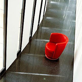 The Ypsilon chair att