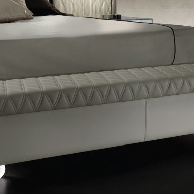 The Rialto Bed