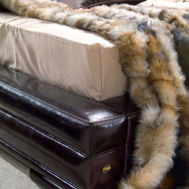 Bedroom (Suite bedroom) Legend