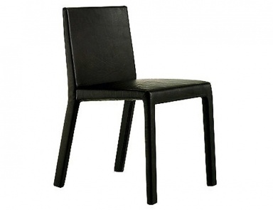 A chair with soft upholstery, Fly Due - Poliform