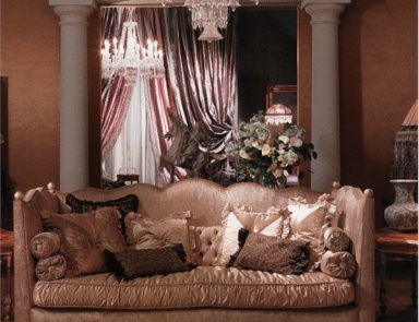 Three seater sofa on carved legs, Pierre - Provasi