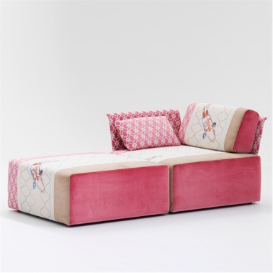 Chair with Ottoman Sushi