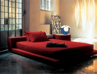 Bed on steel frame Sascha, Mussi