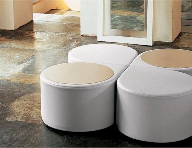 A coffee table on a frame of wood Drop Mussi