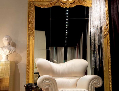 Chair with curved back and armrests-scrolls,the Armchair Odeon - Zanaboni