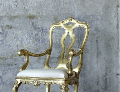 Chair with armrests made of solid wood, Chelini