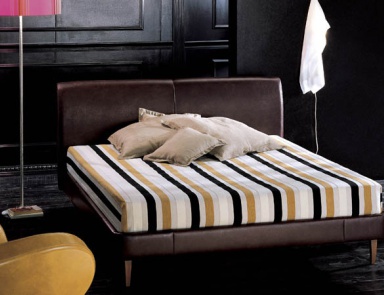 Double bed with upholstered headboard, BOTTICELLI - Valdichienti