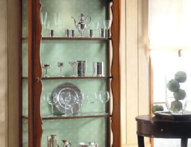 Showcase with glazed door, PREGNO