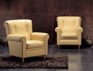 Chair in leather upholstery, CENTURY - Valdichienti