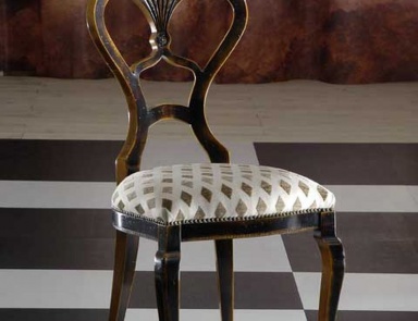 Chair with high back, PREGNO