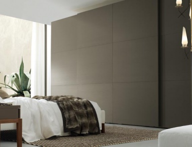 The wardrobe Breeze, Jesse