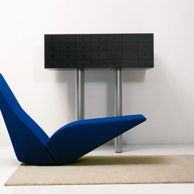 A Chaise Longue Bird